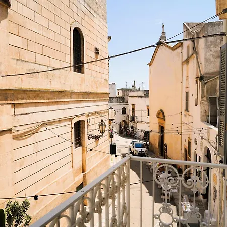 Palazzo 922 - Eleganza Nel Cuore Della Citta' Bianca 奥斯图尼
